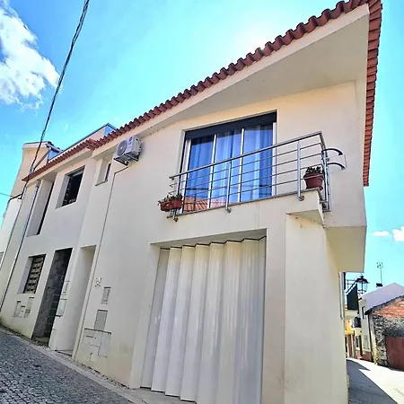 Casa Vinhas - O Teu Refugio No Coracao Da